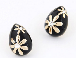Black Waterdrop Stud Earrings